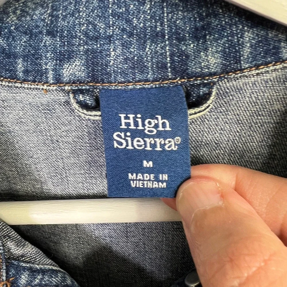 High‎ Sierra Denim Trucker Jacket Womens M Blue Lightwash Double Pocket Classic